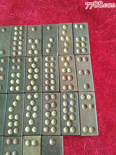 Gần 2.500 tài xế dính cồn tối thứ bảy -0